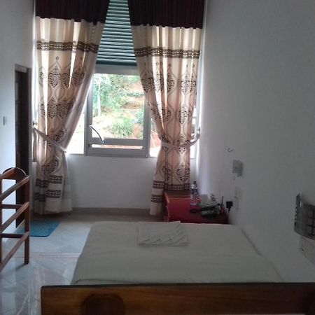 Hotel Sun Breeze เอลลา ภายนอก รูปภาพ