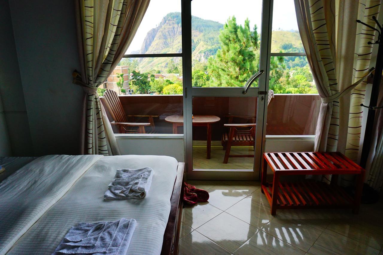 Hotel Sun Breeze เอลลา ภายนอก รูปภาพ