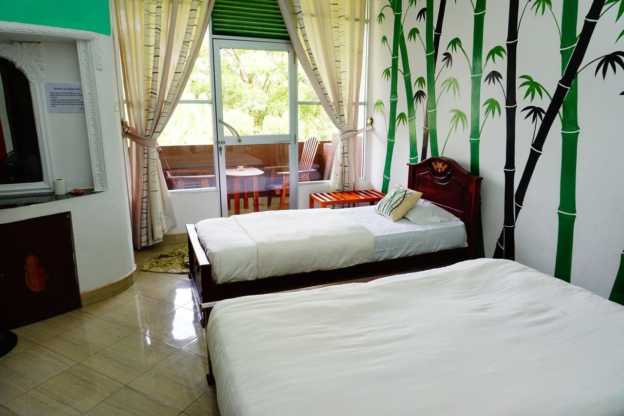 Hotel Sun Breeze เอลลา ภายนอก รูปภาพ