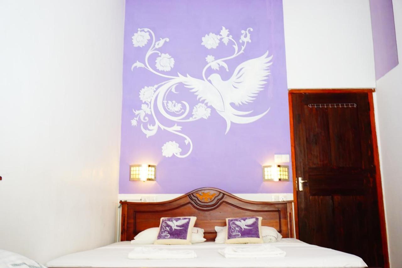 Hotel Sun Breeze เอลลา ภายนอก รูปภาพ