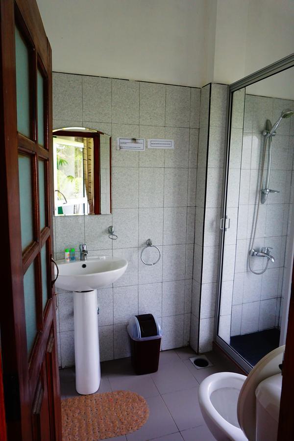 Hotel Sun Breeze เอลลา ภายนอก รูปภาพ