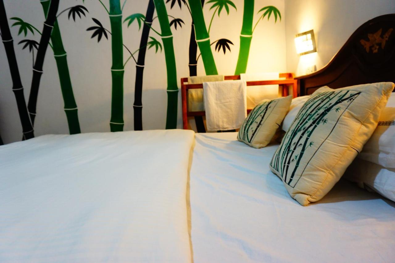 Hotel Sun Breeze เอลลา ภายนอก รูปภาพ