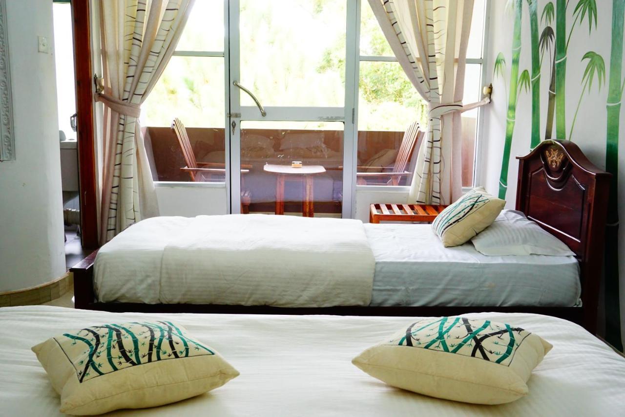 Hotel Sun Breeze เอลลา ภายนอก รูปภาพ