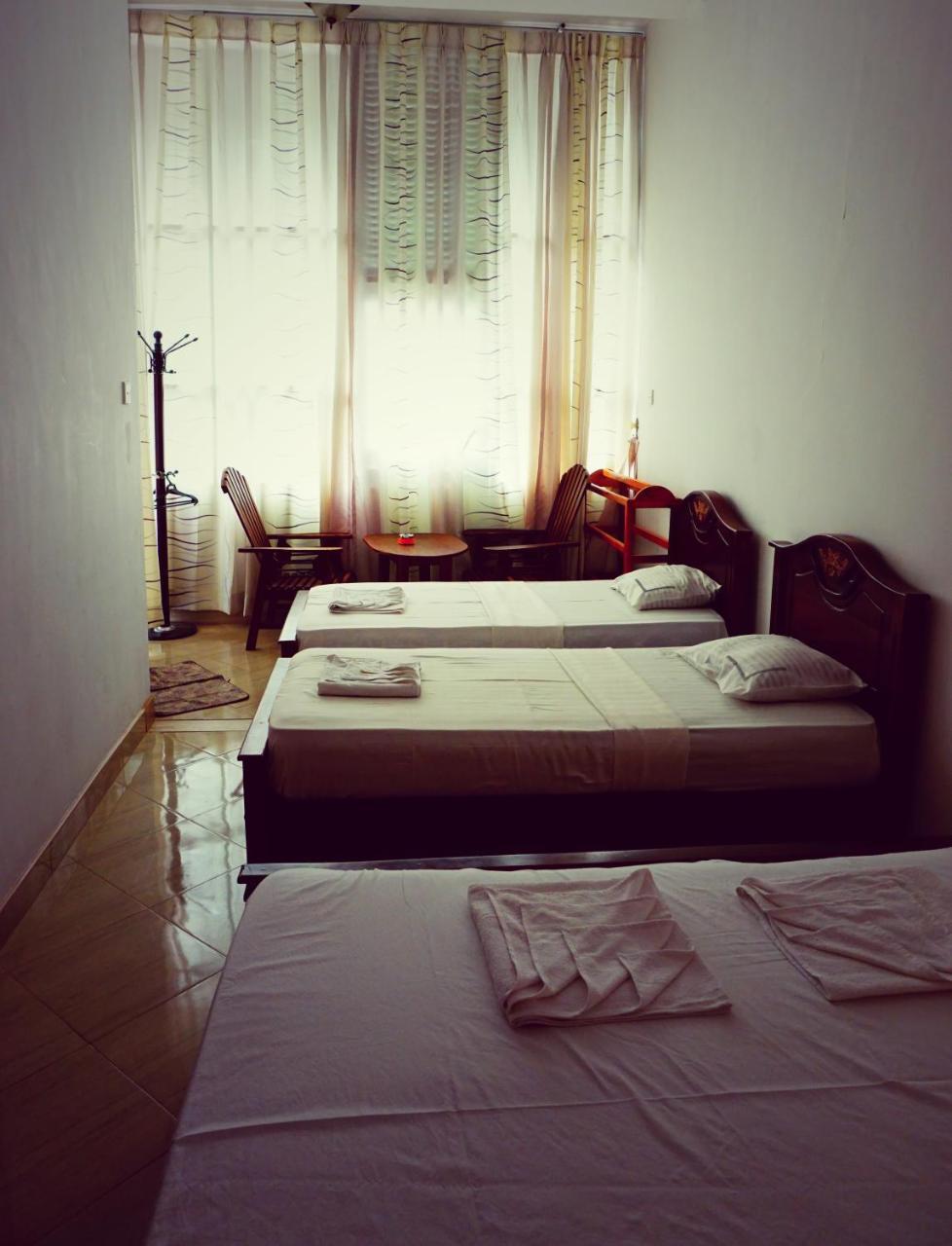Hotel Sun Breeze เอลลา ภายนอก รูปภาพ