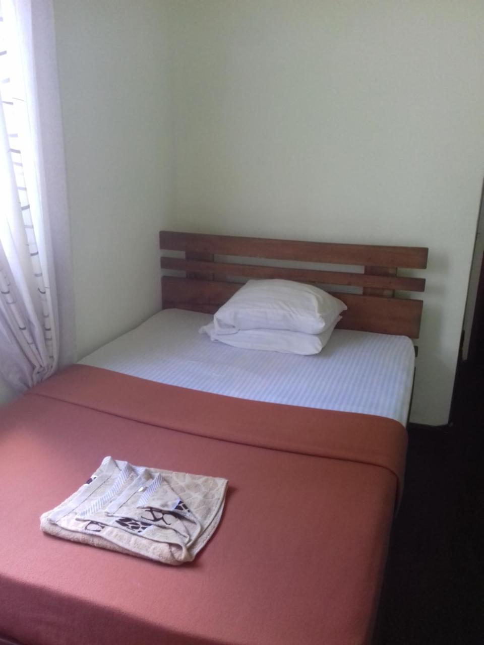 Hotel Sun Breeze เอลลา ภายนอก รูปภาพ