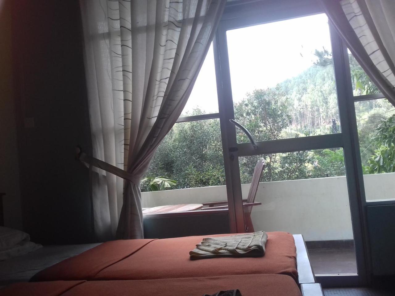 Hotel Sun Breeze เอลลา ภายนอก รูปภาพ